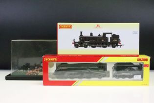 Two boxed Hornby OO gauge locomotives to include R3423 BR (Late) 4-4-2T Adams Radial 30583 and a