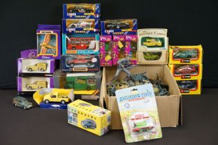 Around 20 boxed diecast & plastic models to include Matchbox SuperKings K15 The Londoner,