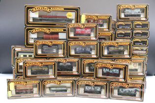 43 Boxed Palitoy Mainline OO gauge items of rolling stock to include 31157 Coke Wagon MOY, 37428 7
