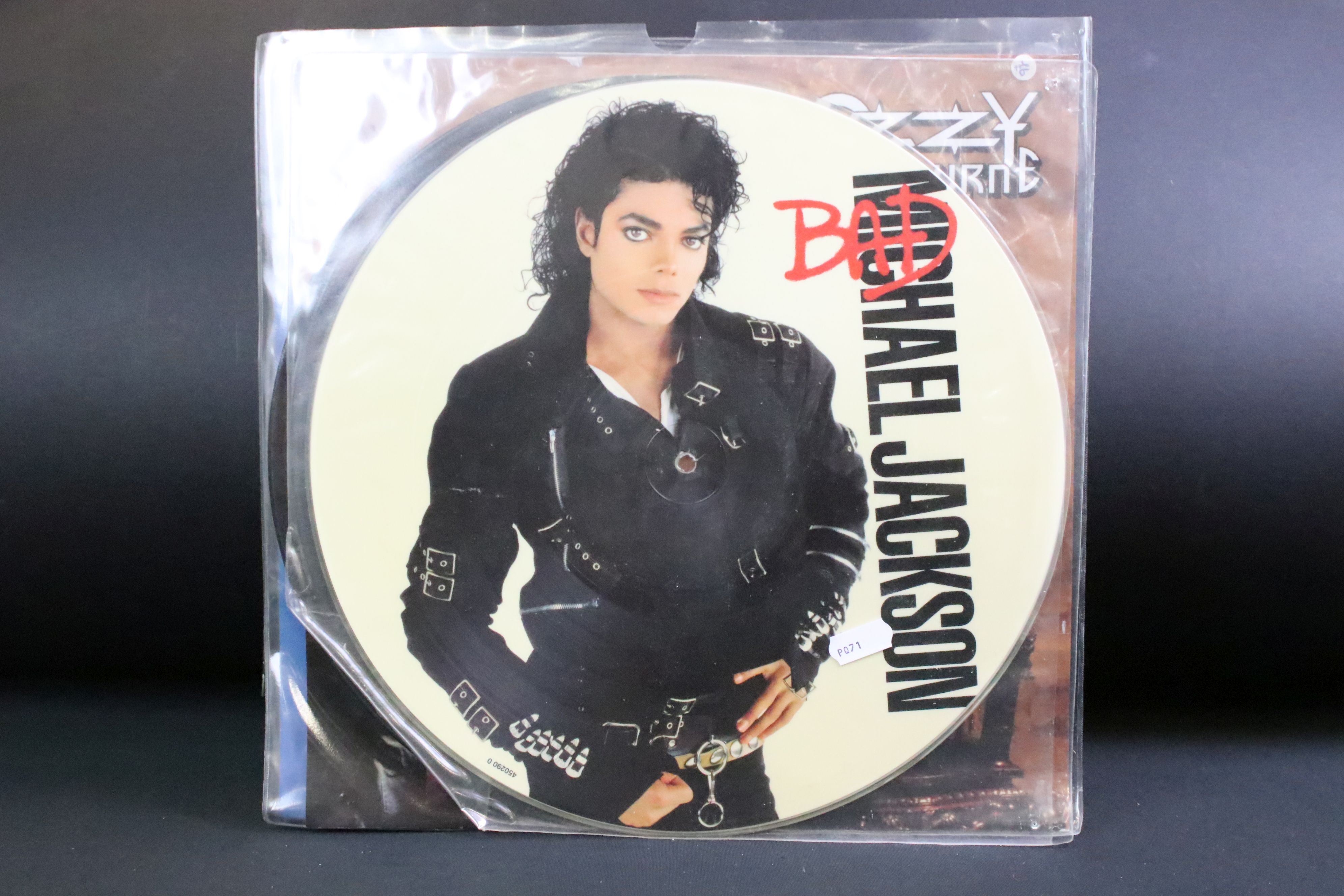 Vinyl - 10 Rock & Pop picture discs / shaped discs to include: Michael Jackson - Bad (Album - Image 4 of 8