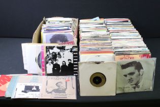 Vinyl - Over 350 Mainly 1970s and 1980s rock, pop & soul 7" singles featuring some demos / promos to