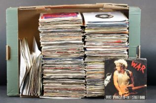 Vinyl - Approx 300 1970s / 1980s Rock, Pop, Soul 7" singles to include Bruce Springsteen, Ringo