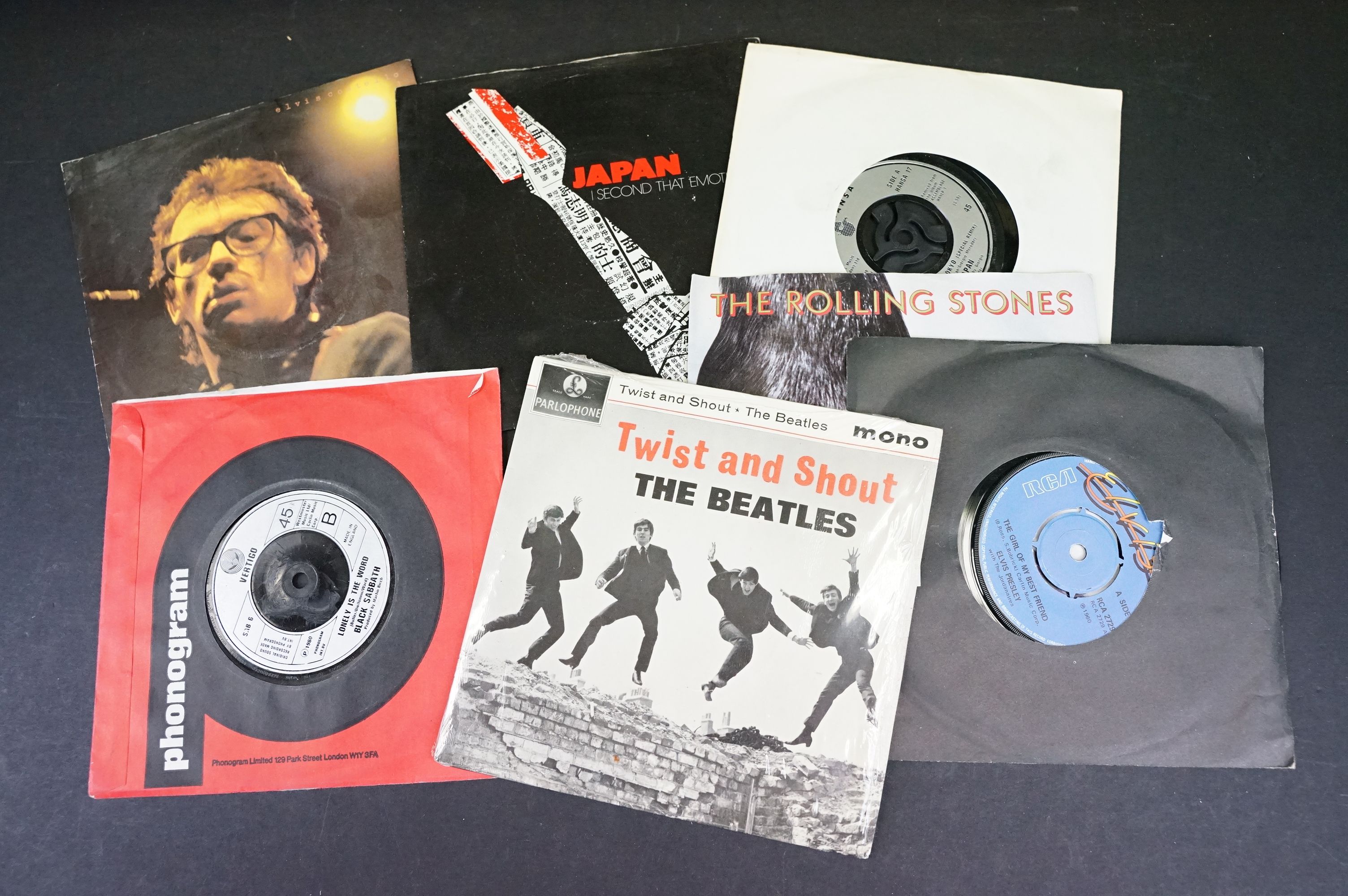 Vinyl - Over 300 mainly 1970s & 80s 7" singles to include The Beatles, Little Richard, T-Rex, Queen, - Image 2 of 4