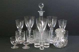 Collection of 32 Stuart spiral air twist drinking glasses to include wine glasses, short-stemmed