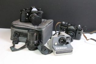 Praktica PLC2 camera with an auto chinon 1:2.8 35mm lens, a Pentacon electric 2.8/135 MC lens, the