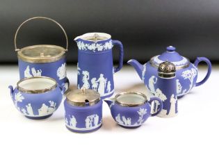 Group of 1930s Wedgwood Jasperware ceramics to include teapot, twin handled sugar bowl, cream jug,