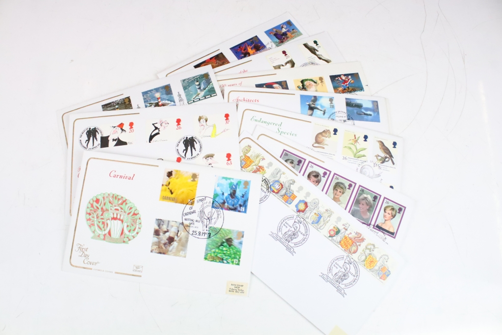 Collection of first day covers to include two large album of covers dating from the 1970s to the - Image 22 of 24