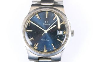 A vintage gents Omega Geneve wristwatch, blue dial, date function to 3 o'clock, original steel