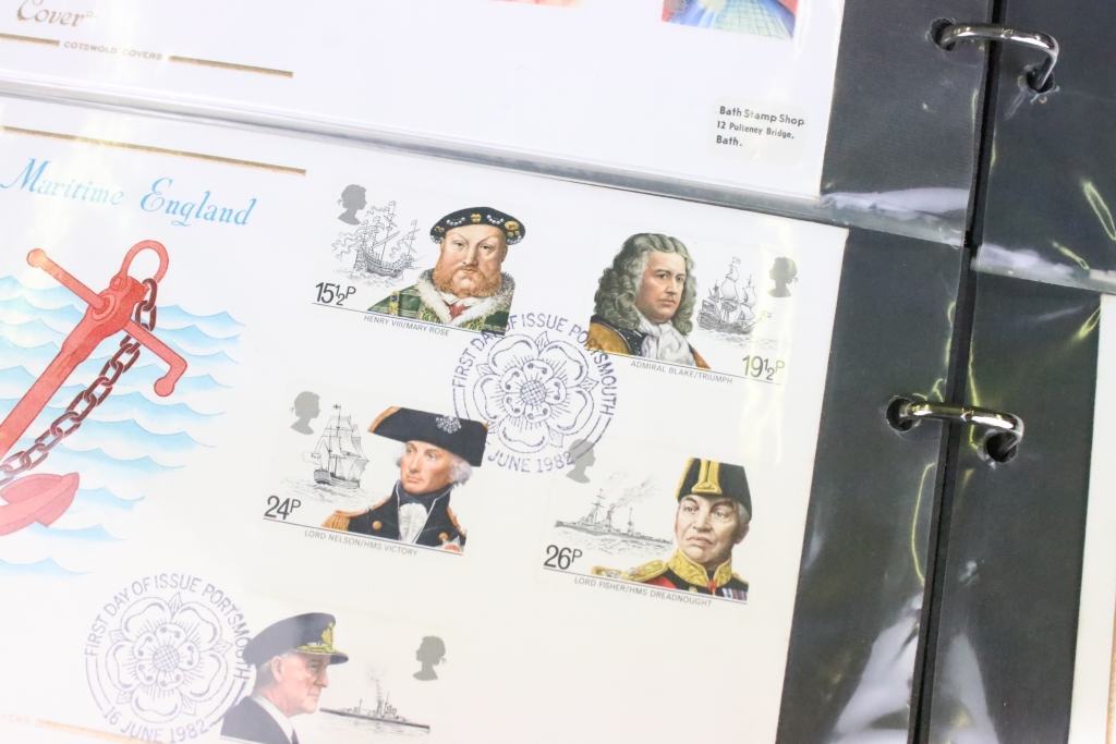 Collection of first day covers to include two large album of covers dating from the 1970s to the - Image 14 of 24