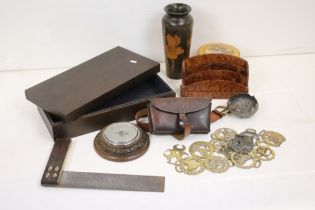 Mixed collectables to include a Thuya wood letter rack (25cm wide), set square, leather ammunition