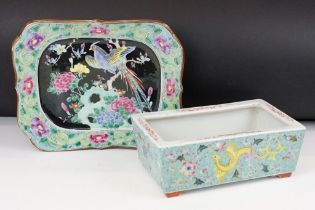 Chinese Famille Rose dish of shaped rectangular form, decorated with a bird amongst blossoming