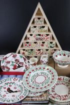 Emma Bridgewater Christmas ceramics to include 4 x 8 1/2" Mince Pies plates, Mince Pies, Sherry &