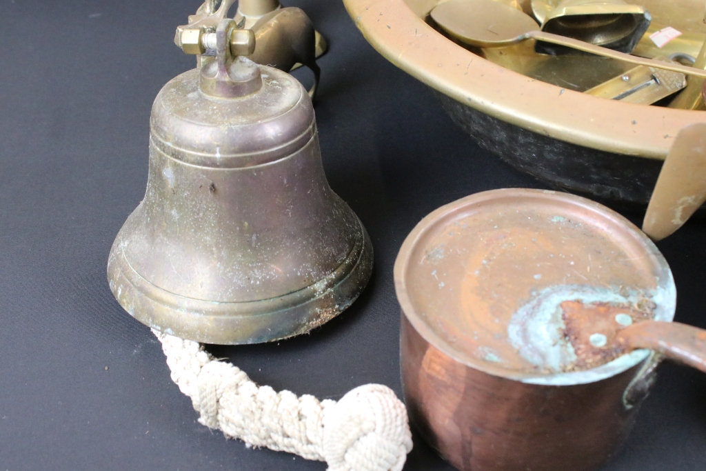 Collection of 19th Century and later metal wares to include a large copper bowl, copper sauce - Image 2 of 5