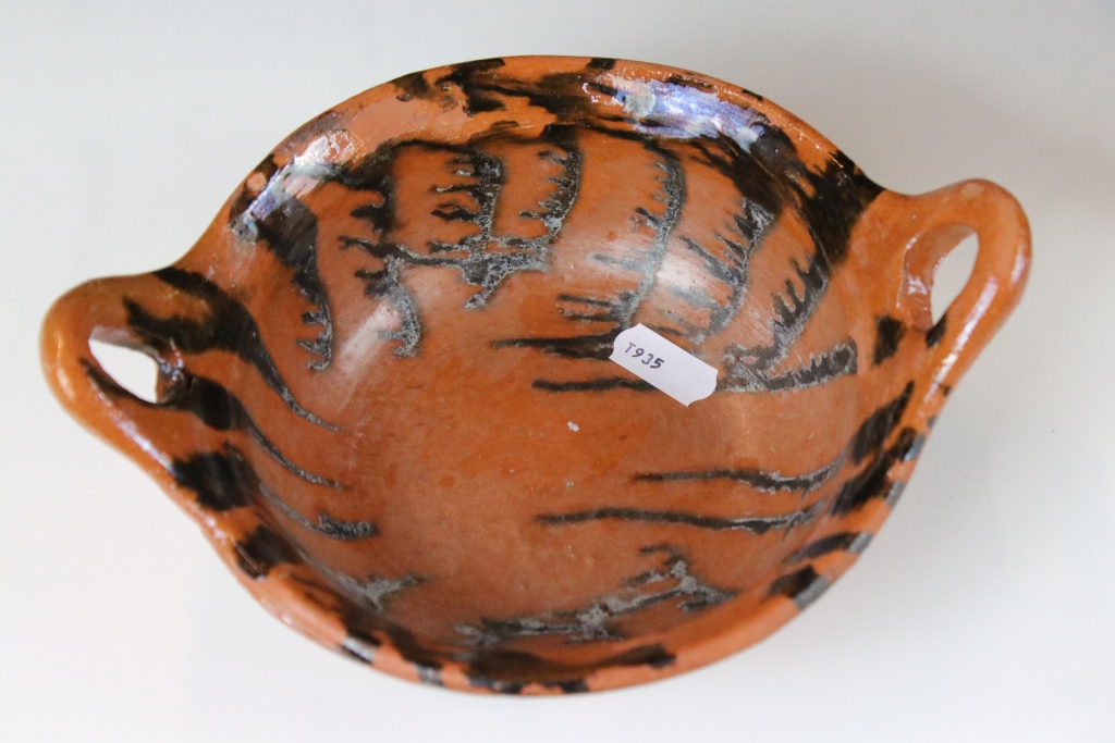 Collection of pottery to include a studio pottery vase signed by George H Wilson, a fared rim - Image 2 of 10