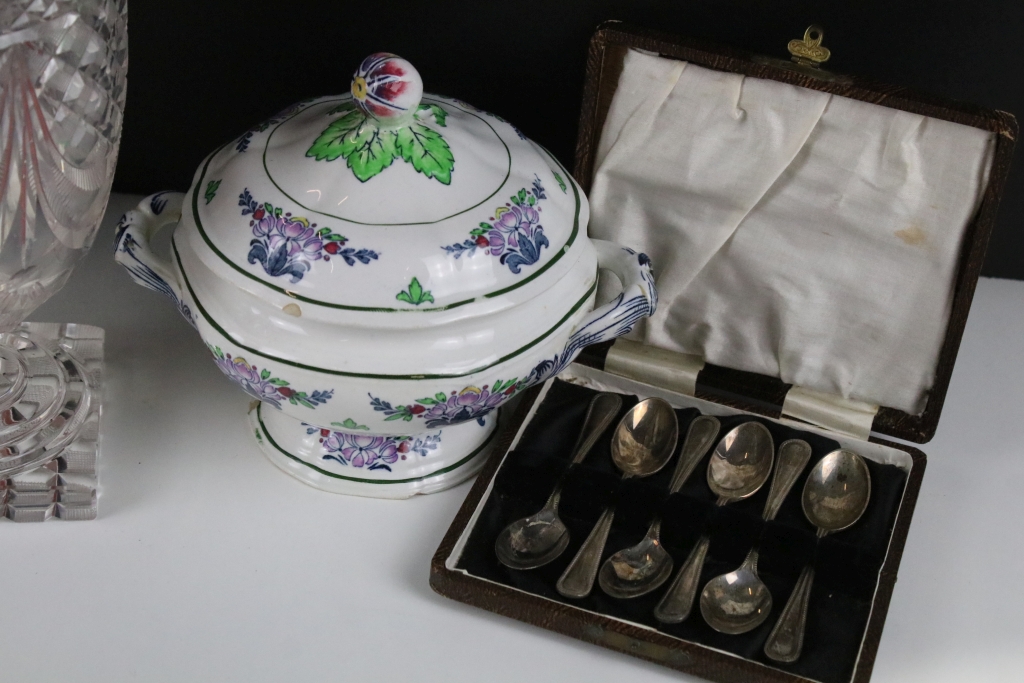 Assorted items to include two cut crystal vases (unsigned), Bristol pottery lidded tureen, Crown - Image 4 of 5