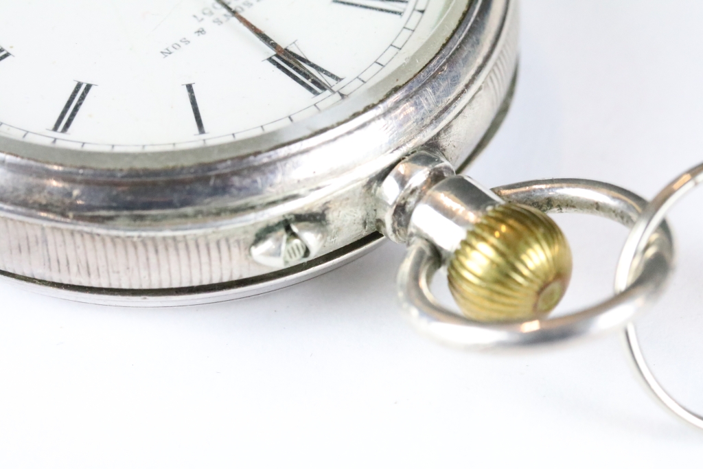 A fully hallmarked sterling silver cased pocket watch complete with silver chunky link albert - Image 4 of 11