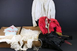 Collection of 19th Century and later lace and linens including mostly under garments, also including