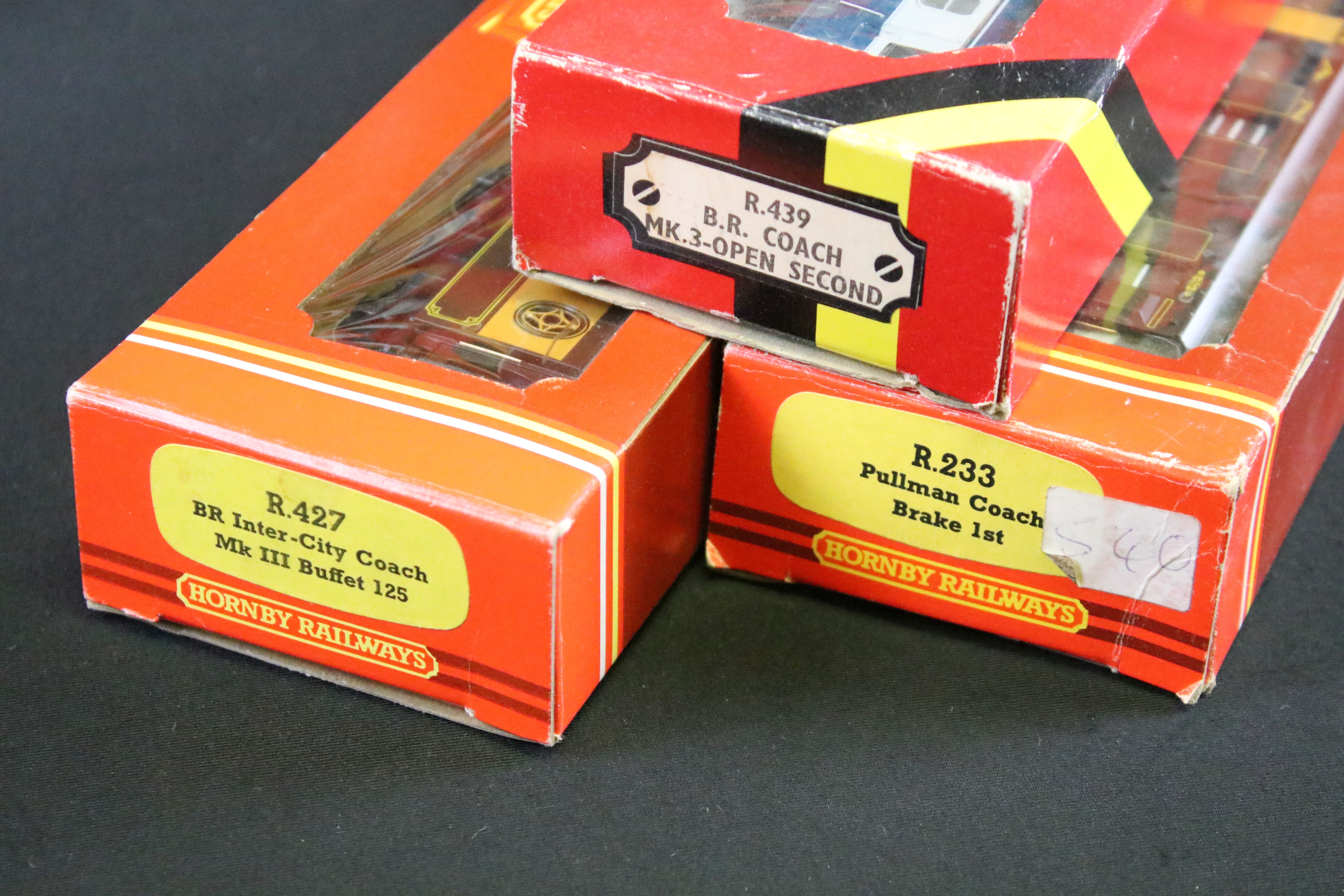 15 Boxed OO gauge items of rolling stock to include 13 x Hornby featuring R4519, R4520, R4521, - Image 6 of 10