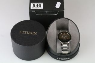 Citizen Eco-Drive stainless steel Gents wristwatch, H504-S086, three subsidiary dials, date aperture