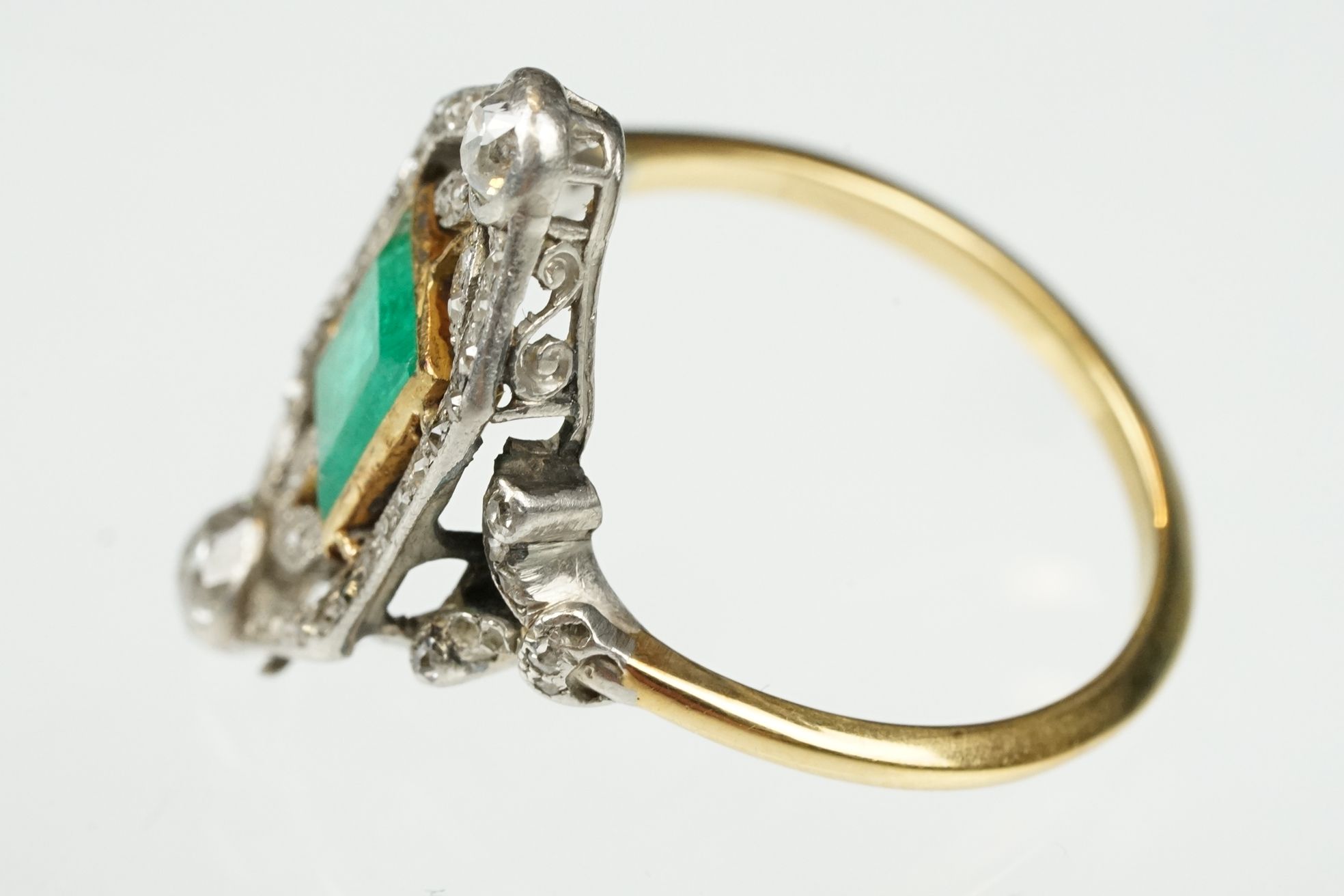 Art Deco emerald and diamond unmarked yellow gold and platinum ring, the square step cut emerald - Image 3 of 14