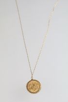 Full sovereign coin pendant necklace, Elizabeth II 1958, 9ct gold mount, 9ct gold chain link