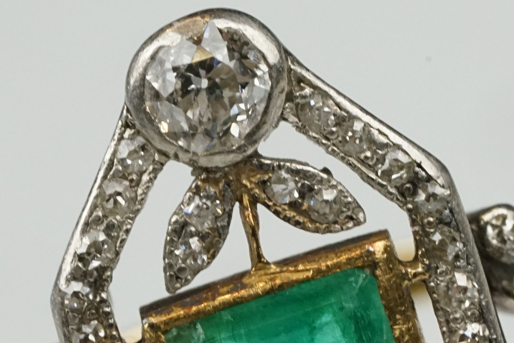 Art Deco emerald and diamond unmarked yellow gold and platinum ring, the square step cut emerald - Image 7 of 14