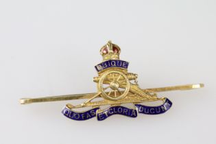 Enamelled 15ct yellow gold Royal Artillery sweetheart brooch, length approx 5cm