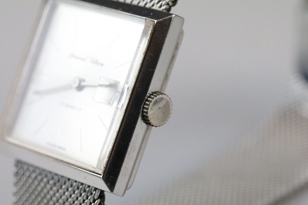 Germinal Voltaire stainless steel wristwatch, date aperture, square silvered dial, baton numeral - Image 3 of 5