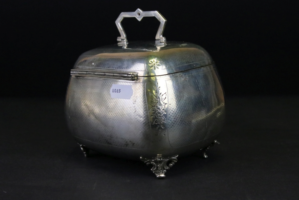 Late 19th Century Austro Hungarian silver tea caddy of bombe form. The caddy having milled panels - Image 2 of 11