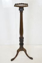 Early 20th century Mahogany Torchere, 119cm high