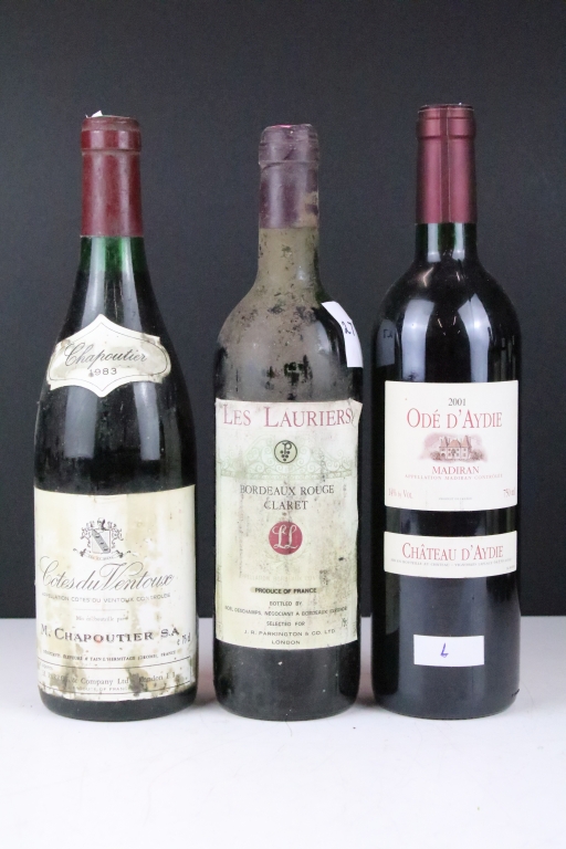 Eleven bottles of wine, to include: 4 x Les Lauriers, Bordeaux Rouge Claret, 75cl , 2 x Chateau D' - Image 3 of 5