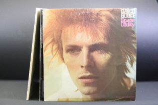 Vinyl - 4 David Bowie UK pressing LPs to include Space Oddity (with poster and printed inner), The