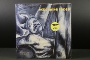 Vinyl - Screaming Trees Dust LP on Epic Records E 64178 (074646417812) Sealed.