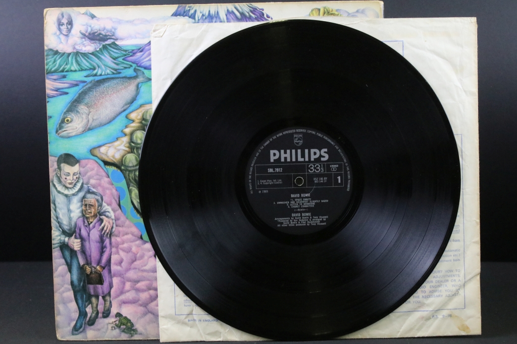 Vinyl - David Bowie - David Bowie. Original UK 1969 1st pressing on Philips Records SBL 7912. - Image 2 of 4