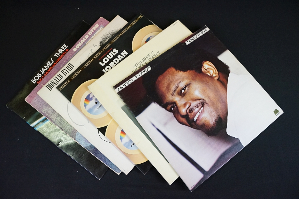 Vinyl - 15 Jazz LPs to include Sonny Rollins, Weather Report, Keith Jarrett, Louis Jordan, Bob James - Image 2 of 4