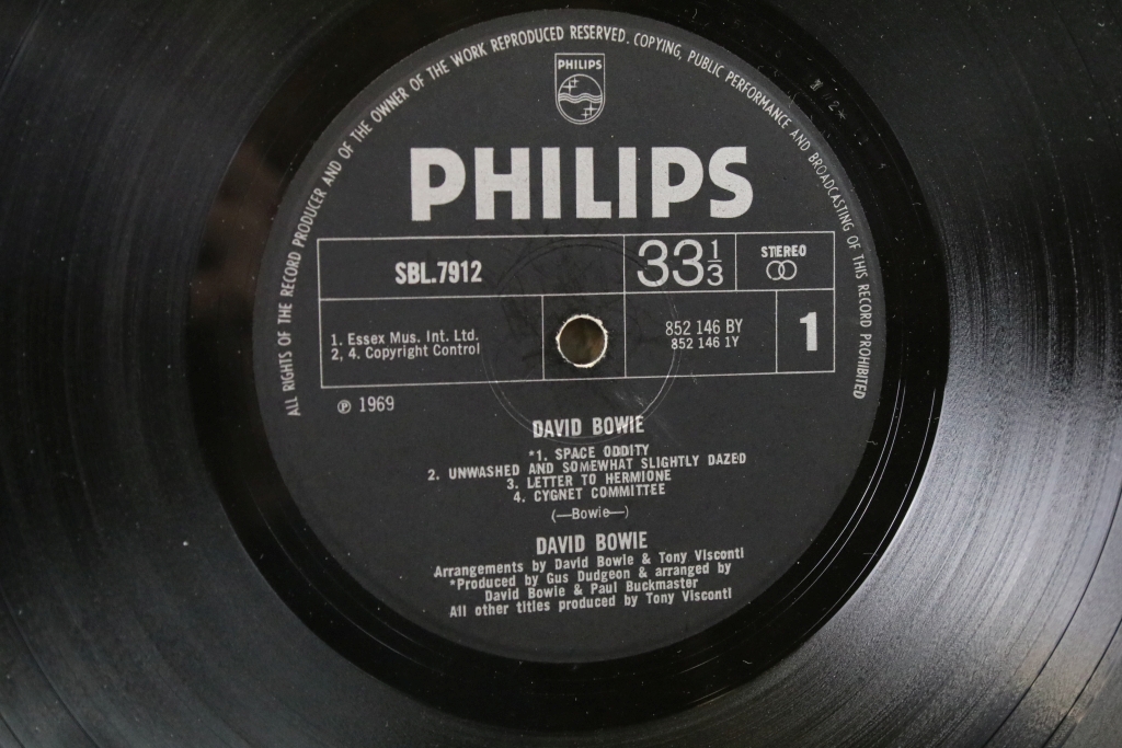 Vinyl - David Bowie - David Bowie. Original UK 1969 1st pressing on Philips Records SBL 7912. - Image 3 of 4