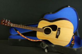 Guitar - Yamaha FG-335 acoustic guitar in hard case