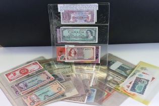 A Collection Of Circulated And Uncirculated World Banknotes To Include Russia, Hong Kong,