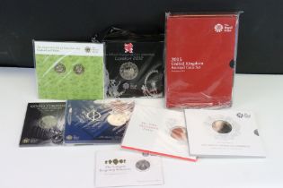 A collection of Royal Mint uncirculated coin sets to include the 2013 2 x £1 coin set, 2012