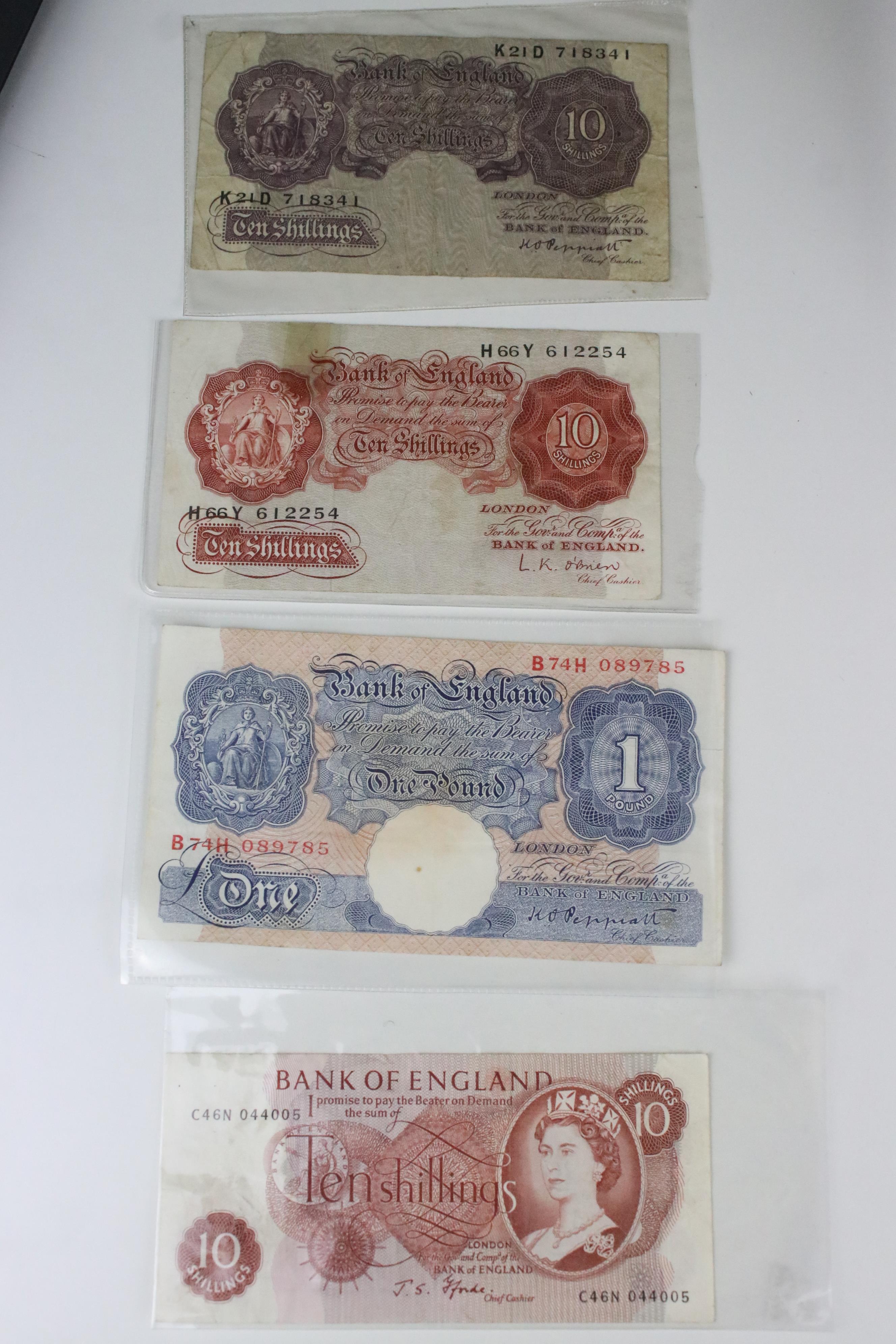 A collection of mainly British pre decimal coins and banknotes to include some silver examples - Image 5 of 13