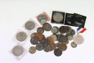 A Small Collection Of Mixed Coins To Include Commemorative Examples.