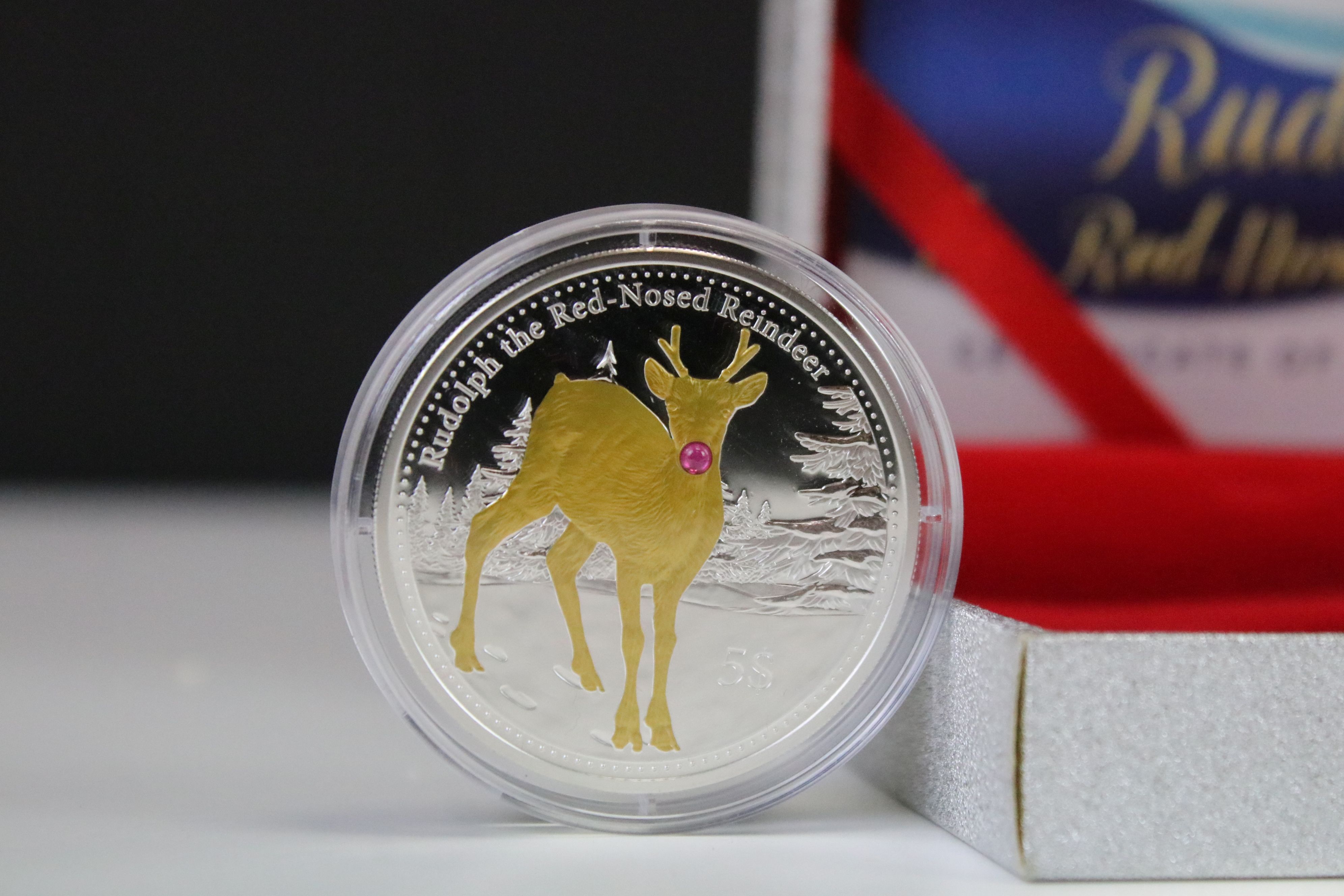 A Canada $20 silver Christmas two coin set together with a Kiribati silver $5 Rudolf the red nosed - Image 5 of 9