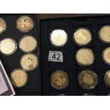 Collection of 17 assorted gilt coins