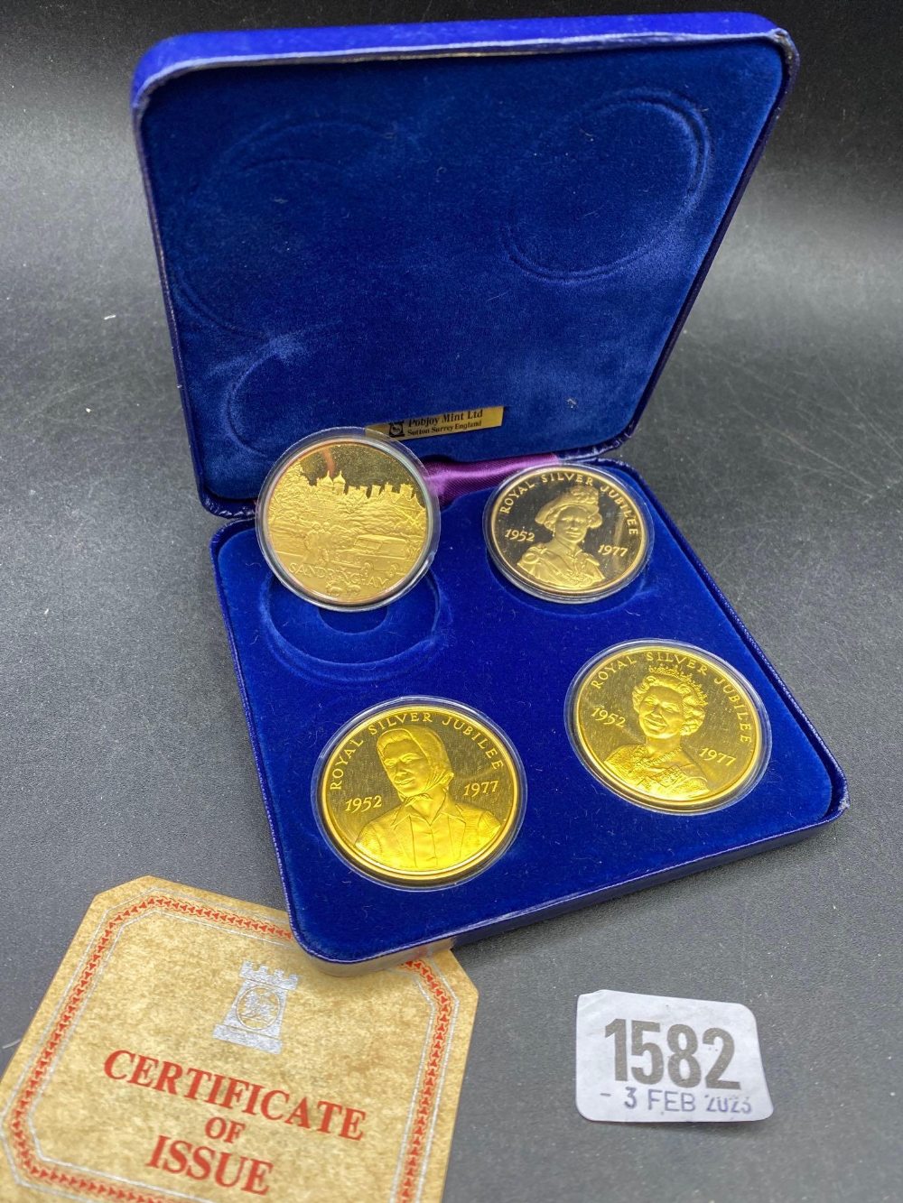 Boxed set of four silver gilt IoM 1977 crown 28 g. each