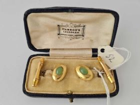 A EDWARDIAN GOLD AND JADE SET CUFFLINKS IN HARRODS BOX