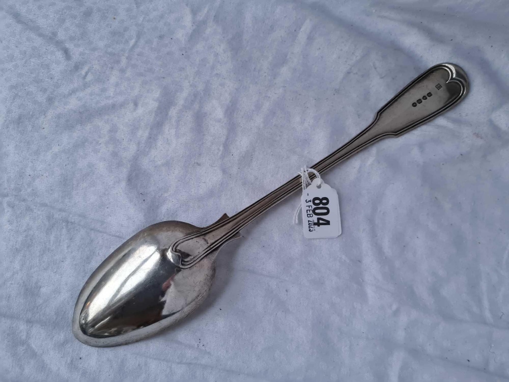 A heavy Victorian basting spoon, fiddle thread pattern with crest, London 1854 by HL, HL, 174g - Image 3 of 3