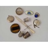 A bag of assorted silver jewellery items book mark etc.