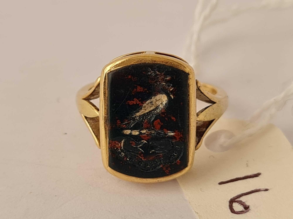 A ANTIQUE SEAL RING 18CT GOLD SIZE K 4.3 GMS - Image 2 of 4