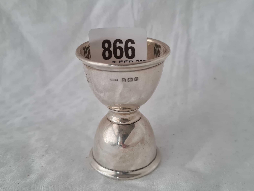 A double ended egg cup with waist, 2.5" high, Birmingham 1929