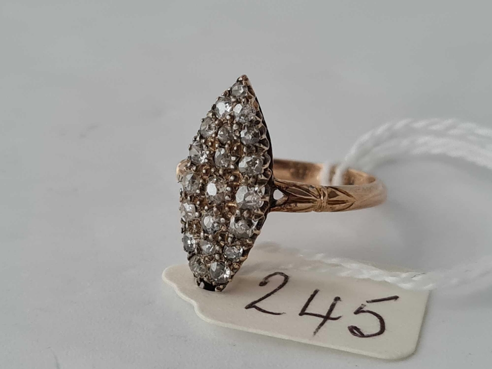 A EDWARDIAN DIAMOND MARQUISE RING 18CT GOLD SIZE P